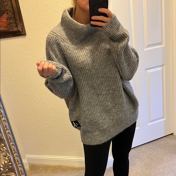 Calvin Klein Jeans Gray Turtleneck Sweater Cozy Knit size M - Picture 3 of 17
